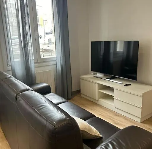 Piso Deluxe Con Balcon Cerca Del Casco Viejo Apartament