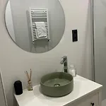 Piso Deluxe Con Balcon Cerca Del Casco Viejo Bilbao