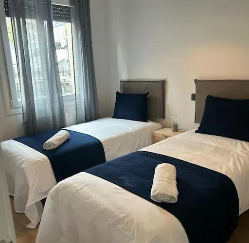 Апартаменты Piso Deluxe Con Balcon Cerca Del Casco Viejo Бильбао